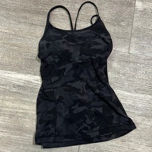 Lululemon workout tank